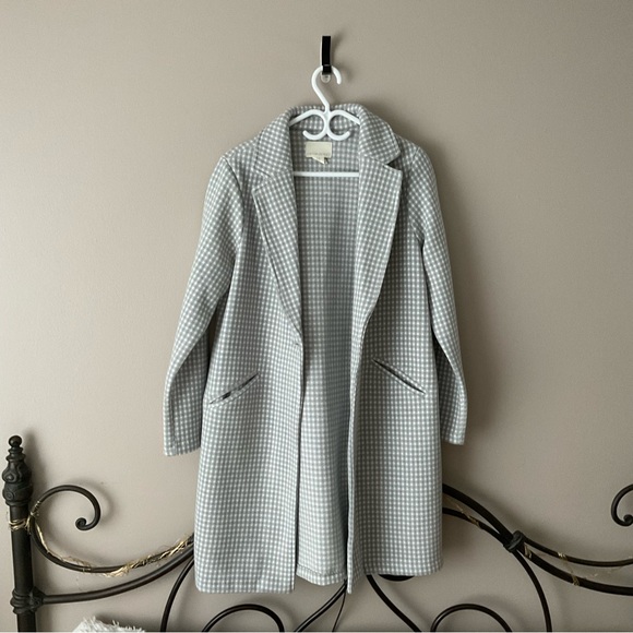 Checkered Coat - Picture 1 of 5